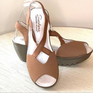 Skechers Piazza peep toe sling back tan wedges